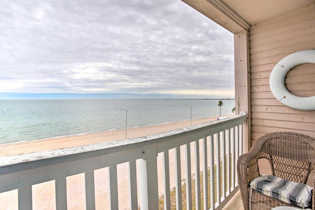 Oceanfront Corpus Christi Condo With Pool! 外观 照片
